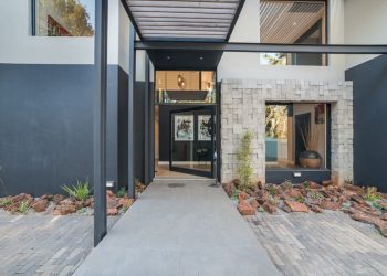 cladding-entrance-wall-feature1