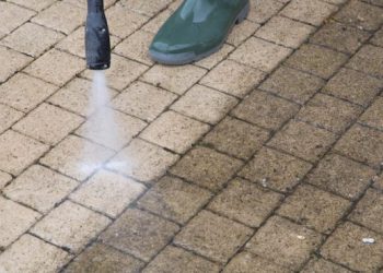 Hosing-Paves-copy-570x370-1.jpg
